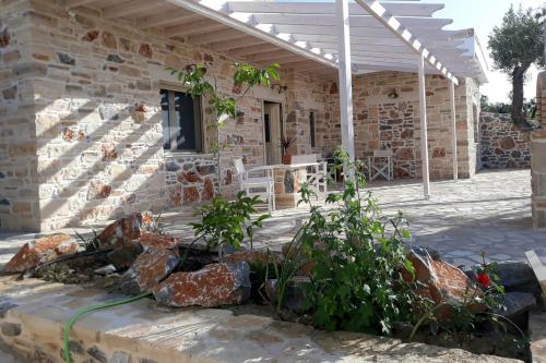 288villa_melanthia_-_front_terrace