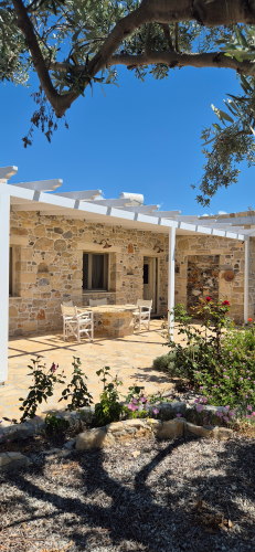 villa_efthalia_-_terrace_2