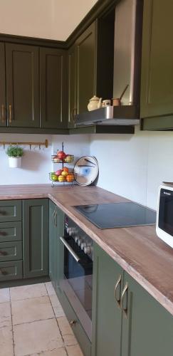 villa_hera_-_kitchen_i